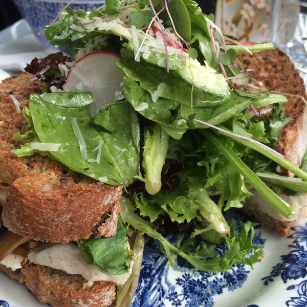 Бонгусто красноярск ресторан. Густо логотип. Густо нн. Gusto mesto, челябинск. Кафе густо пряно новосибирск на проспекте дзержинского.