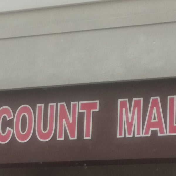 дубай молл фестиваль шопинга. села дисконт. дисконт молл. дисконт молл. 2021 01.