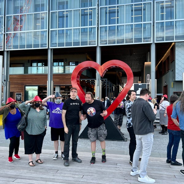 The Heineken River Lounge at Pier 17 Financial District 13 tips