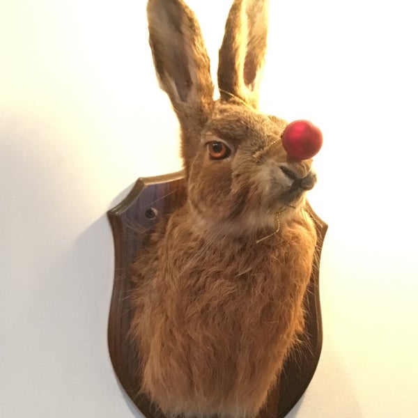 Foto tirada no(a) The Jugged Hare por Marina S. em 12/17/2017