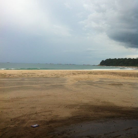 Photos At Pantai Teluk Kalong Beach