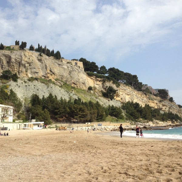 Photos At Plage De Cassis La Grande Mer Beach In Cassis