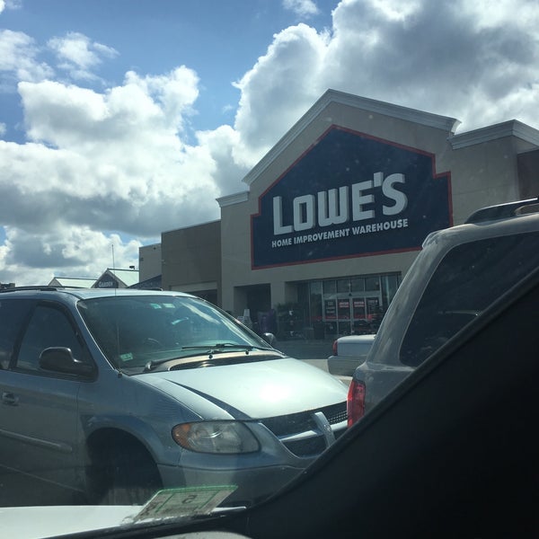 Lowe's Ferretería en Worcester