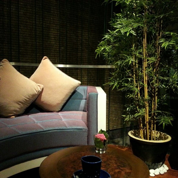 Fit lounge. Fit lounge