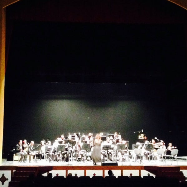Photo taken at Teatro Alameda by Adri R. on 5/28/2015