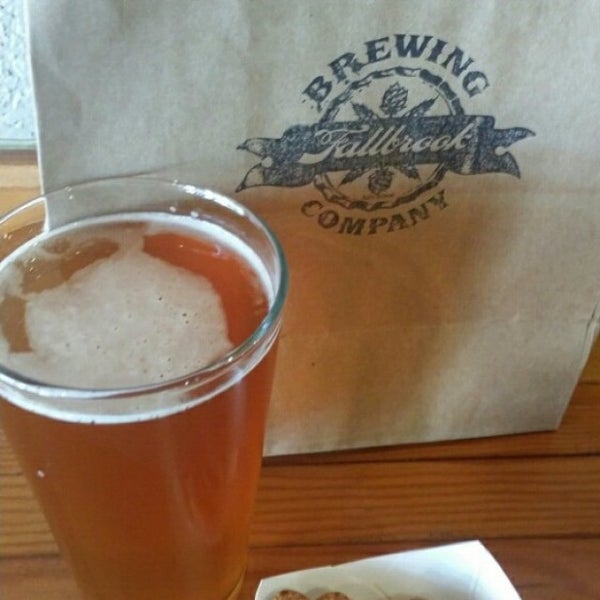Photo taken at Fallbrook Brewing Company by Martin H. on 6/1/2014