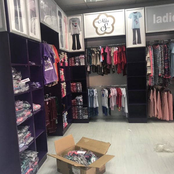 Sleepy sleepwear online factory shop