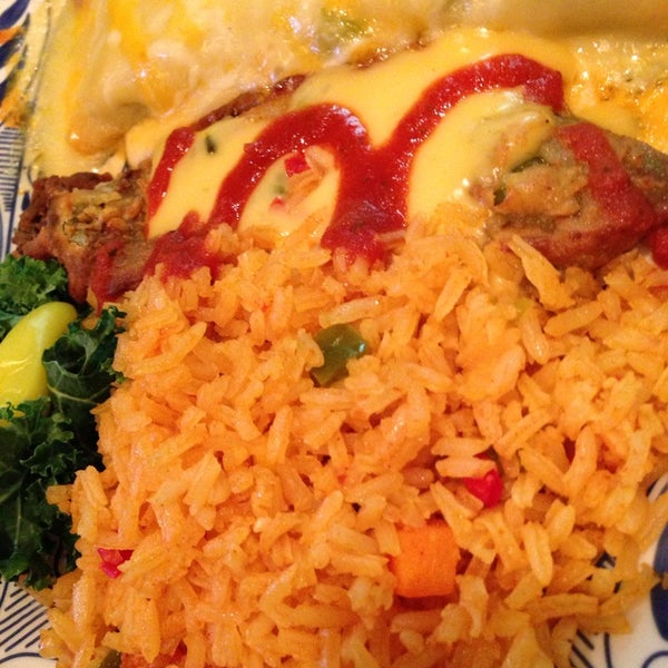 รูปภาพถ่ายที่ Abuelo&#39;s Mexican Restaurant โดย AJ เมื่อ 1/2/2014