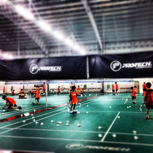 HST IPOH BADMINTON ARENA No.2 Jalan Ampang Baru 6A