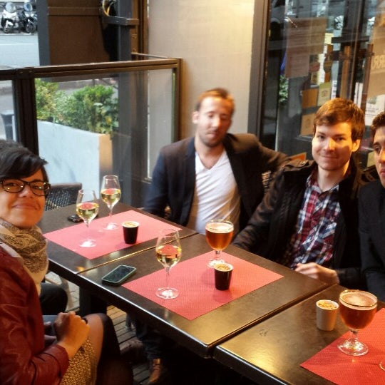 Foto tomada en Le Petit Journal Montparnasse  por Jérémy B. el 5/22/2014