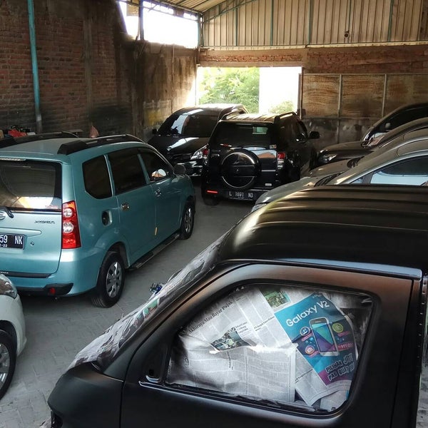 Bengkel Cat Mobil Surabaya Barat - gambar spanduk