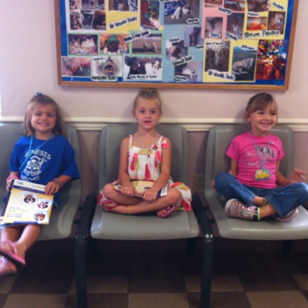 Photos At Vca Sinking Spring Animal Hospital 36 Visitors