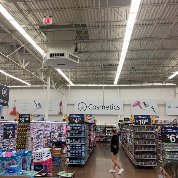 Shopping at Walmart Supercenter on Turkey Lake Road in Orlando, Florida -  Store 4332