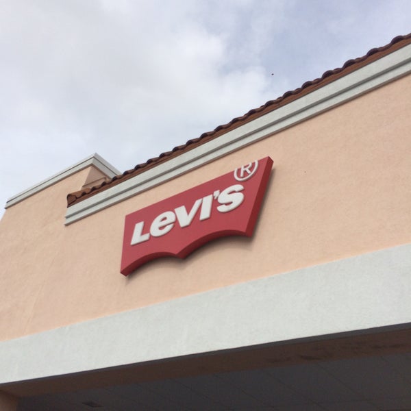 Descubrir 46+ imagen levi's outlet store orlando fl Thptnganamst.edu.vn