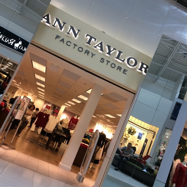 Ann Taylor Factory Store - 11401 NW 12th St