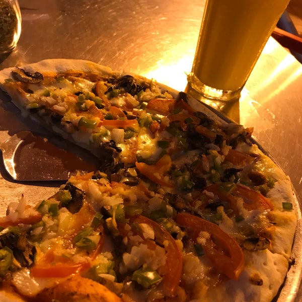 La Pizza Loca Pizzería