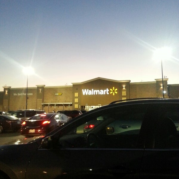 Photos at Walmart Supercenter Evergreen Park, IL