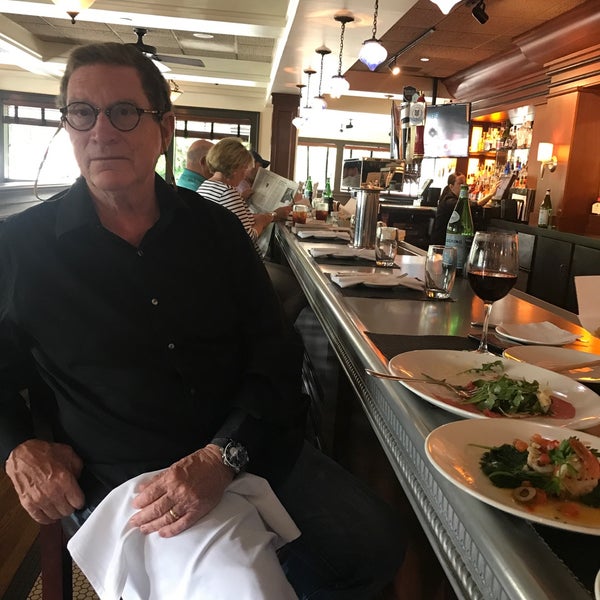 Photos at Papa Razzi - 14 tips