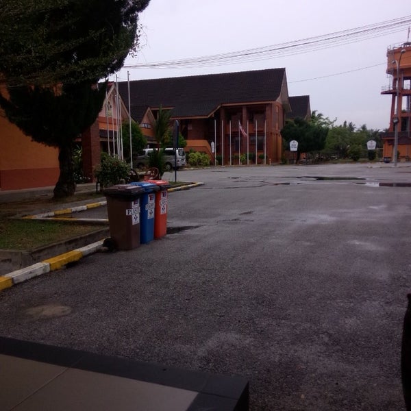 Asrama Yayasan Terengganu Kemaman