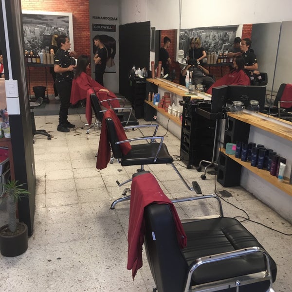 Fernando Díaz Hairdressing Hair Salon in Guadalajara