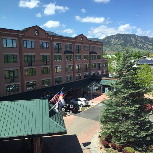 Foto tirada no(a) Boulder Marriott por Daniel S. em 5/22/2016