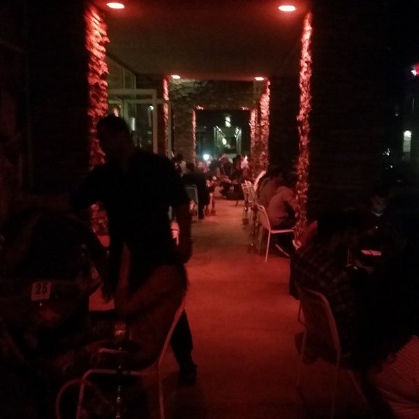 Photo taken at Momo&#39;s Grill Hookah by Mohammad N. on 8/30/2014