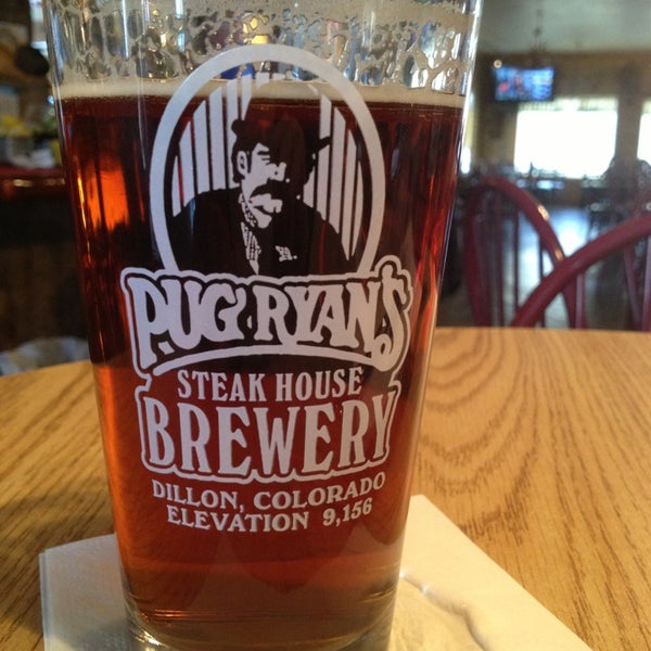 รูปภาพถ่ายที่ Pug Ryan&#39;s Brewery โดย Harmony B. เมื่อ 1/23/2013