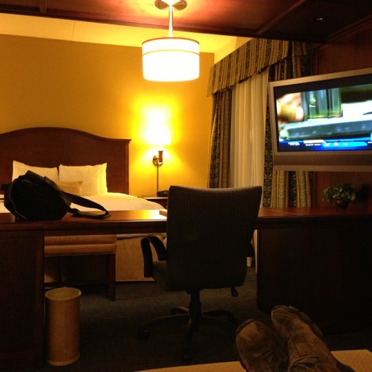 10/22/2012にDoug D.がHampton Inn &amp; Suitesで撮った写真