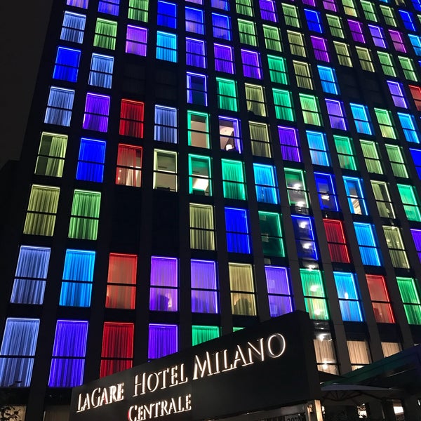 Снимок сделан в LaGare Hotel Milano Centrale пользователем Hafez I. 11/24/2017