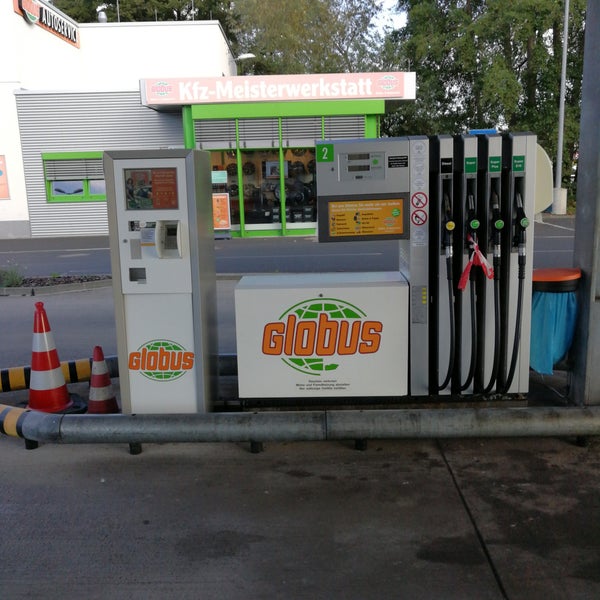 Globus Tankstelle - 2 tips from 40 visitors
