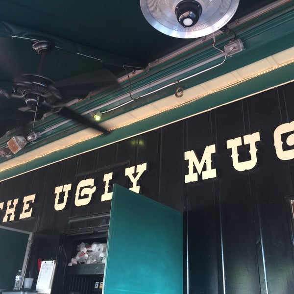 10/15/2017にOlga P.がUgly Mug Bar &amp; Restaurantで撮った写真