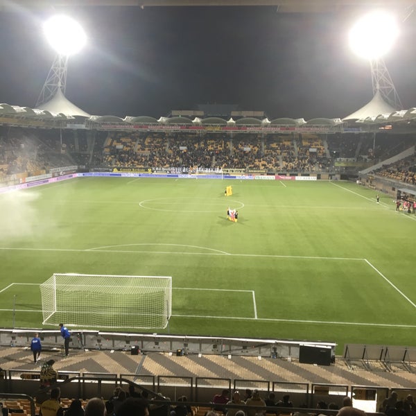 Photo taken at Parkstad Limburg Stadion by Frank B. on 10/5/2018