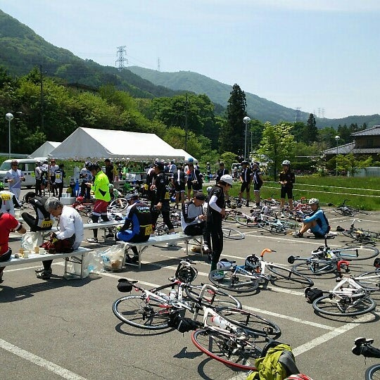 上田 日本 無線