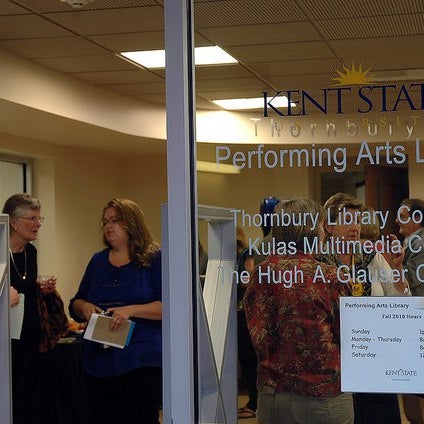 Foto tirada no(a) Kent State University Performing Arts Library por Kent State University Performing Arts Library em 9/18/2013