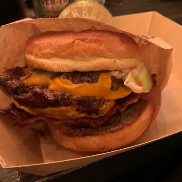 Photo taken at Barrels Burgers &amp; Beer by David A. on 12/13/2019
