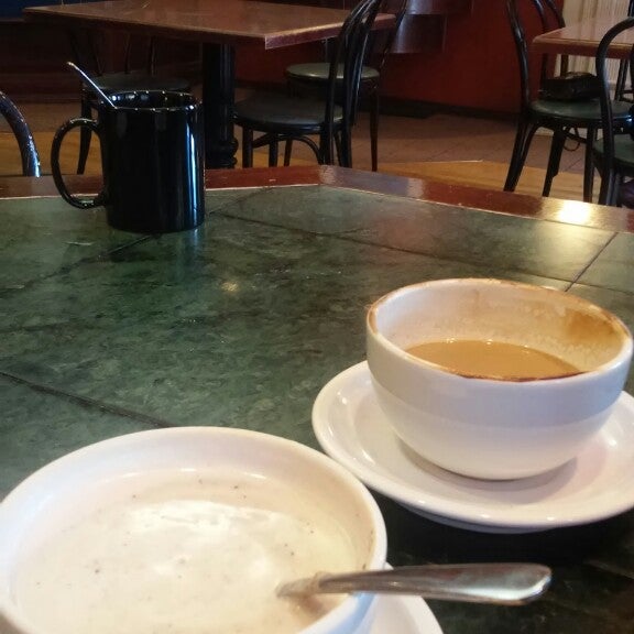 Perkins Coffee Co 5 tips from 84 visitors