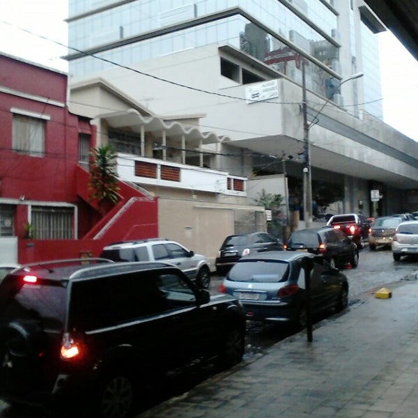 Rua Ulhoa Cintra Lugares ao Ar Livre em Belo Horizonte Rua Ulhoa Cintra Lugares ao Ar Livre em Belo Horizonte