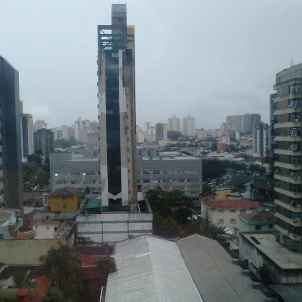 Rua Ulhoa Cintra Lugares ao Ar Livre em Belo Horizonte Rua Ulhoa Cintra Lugares ao Ar Livre em Belo Horizonte
