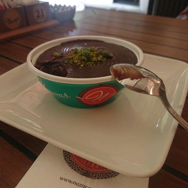 Das Foto wurde bei Nazar Cafe Restaurant von TC Şeniz U. am 8/17/2021 aufgenommen