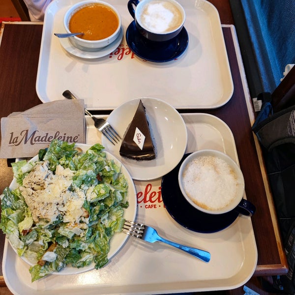 la Madeleine French Bakery & Café Arboretum Austin, TX