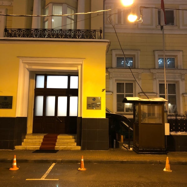 Гранатный переулок 13 посольство Таджикистана. 2 Ростовский переулок посольство. Посольство Таджикистана в Москве. Посольство Таджикистана в Париже. Посольство таджикистана какое метро