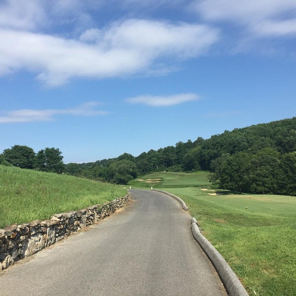 Broad Run Golfer's Club 3 tips from 274 visitors