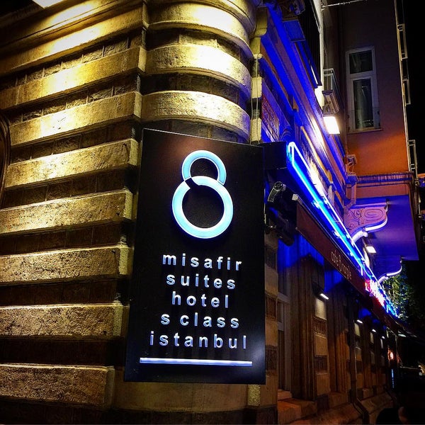 Photo prise au Misafir Suites 8 Istanbul par Evgeniy B. le7/24/2015