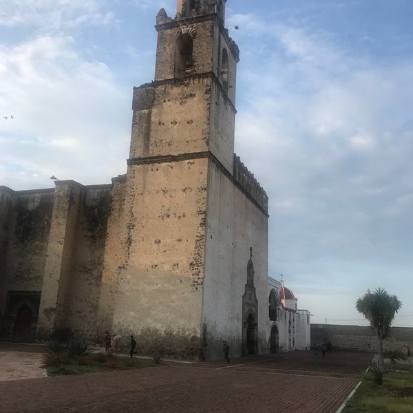 Photo taken at Ex-convento Franciscano de Tecamachalco by Jorge E. on 9/26/2019