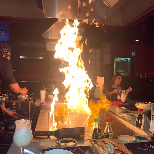 1/27/2019 tarihinde Christiaan C.ziyaretçi tarafından Sumo Japanese Steakhouse'de çekilen fotoğraf