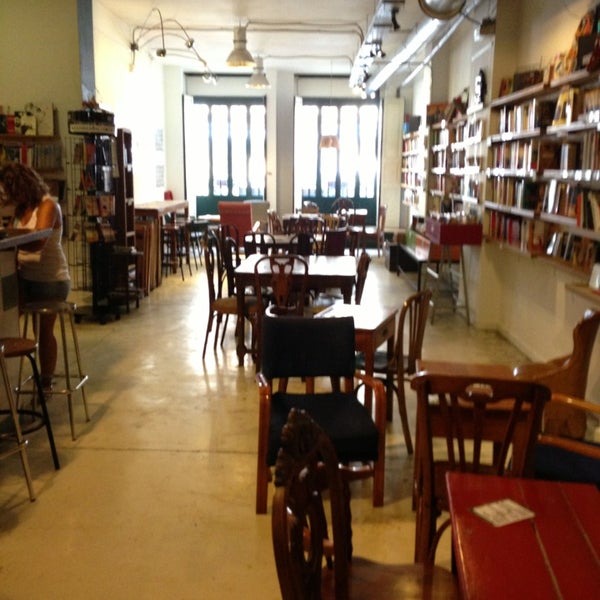 Cafetería Librería Ubik Café - Russafa - 70 tips from 1348 visitors