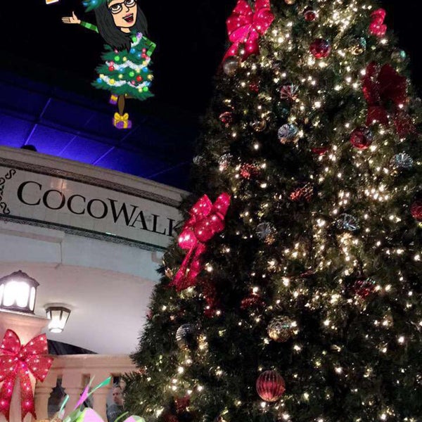 12/22/2016 tarihinde Zonia F.ziyaretçi tarafından CocoWalk Shopping Center'de çekilen fotoğraf