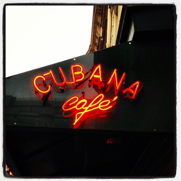 4/11/2013 tarihinde Fred P.ziyaretçi tarafından Cubana Café'de çekilen fotoğraf