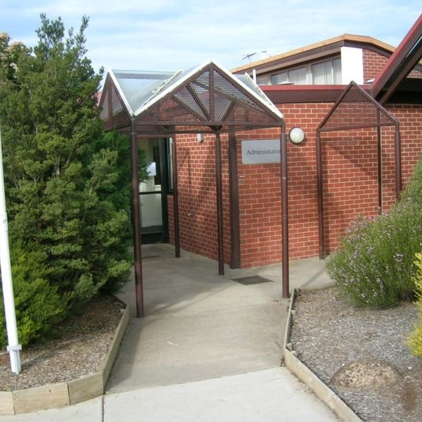 St James the Apostle Primary School Elementary School in Hoppers Crossing