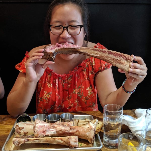 Photo taken at Meat and Potatoes by Jing Jing L. on 5/26/2019